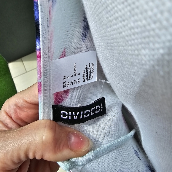 DIVIDED Fit & Flare Mini Dress–Light Blue w/ Floral Print Scoop Neck, Low V-Back - Picture 12 of 17